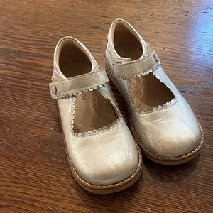 Elephantito Scalloped Mary Janes